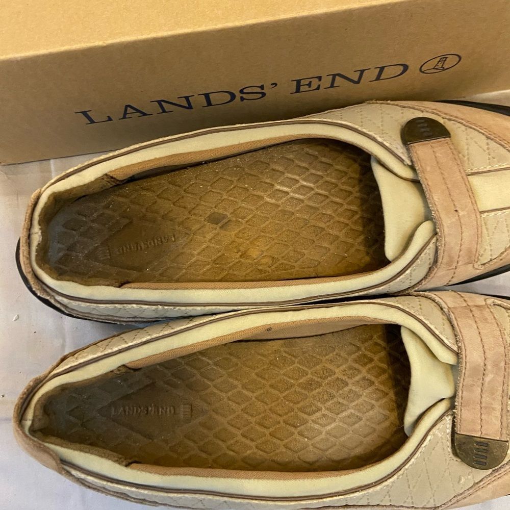 Lands' End Slip On Walking Shoes 6.5 Tan Beige Quilted Suede Women - Picture 7 of 7